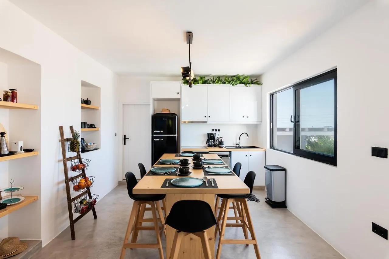 Yalos Mykonos 4 Bedroom Luxury House 5 Minute From Ornos Beach W Sea & Sunset View Mykonos Town 0*,  그리스